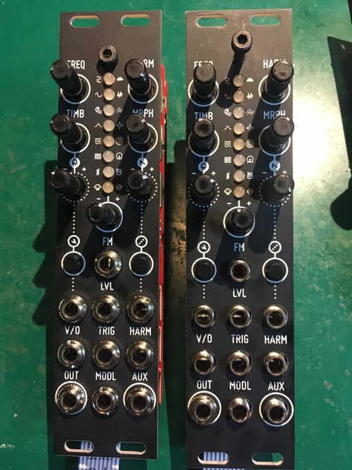 誰かのnew gear...(6hp mini plaits) 誰かのnew gear...(6hp mini plaits)