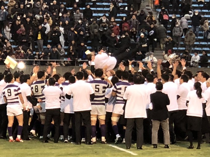 今日の試合見て、益々明治と天理が楽しみなチームになった。どちらのチームも来年以降がある選手が多い。どちらもチームもラグビ 今日の試合見て、益々明治と天理が楽しみなチームになった。どちらのチームも来年以降がある選手が多い。どちらもチームもラグビ