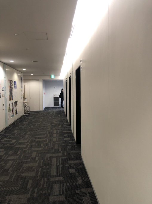 この後11時からはキミまち!です。今日のキャラバン隊は、今年もよろしく!な白石晴香ちゃんと、今年も遠くからよろしく!な野 この後11時からはキミまち!です。今日のキャラバン隊は、今年もよろしく!な白石晴香ちゃんと、今年も遠くからよろしく!な野