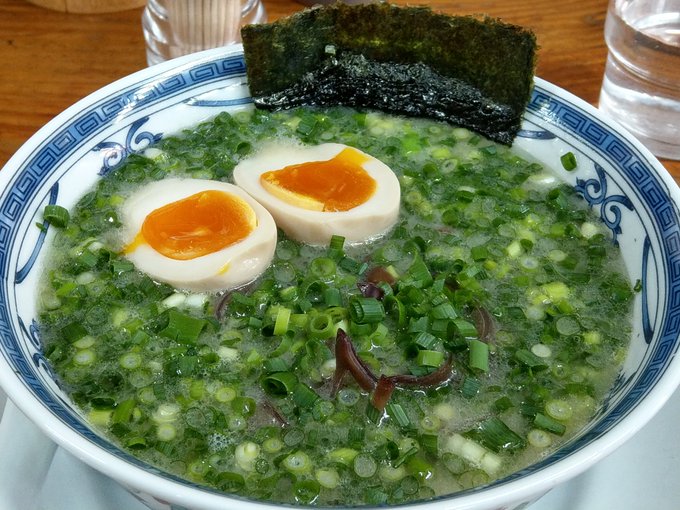 😋お昼ご飯には昨日から🍜ラーメンが食べたくて仕方がなかったので馬道の博多豚骨ラーメンのうりんぼで🍜ネギラーメンに味付け玉 😋お昼ご飯には昨日から🍜ラーメンが食べたくて仕方がなかったので馬道の博多豚骨ラーメンのうりんぼで🍜ネギラーメンに味付け玉