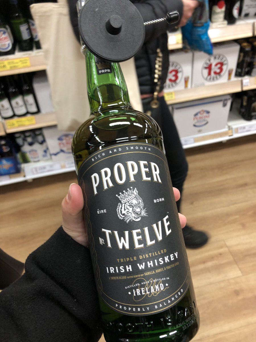 RT @KylieKn68012061: Brought a little something back from Dublin ???? @TheNotoriousMMA ???????? https://t.co/fevThXOtyZ