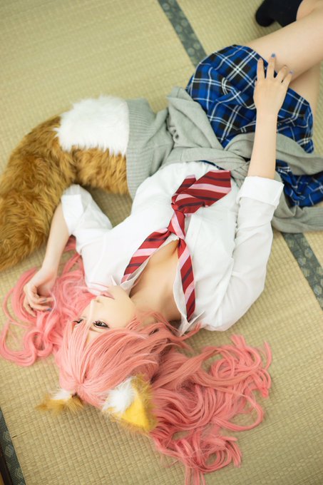 【 Fate/EXTRA 玉藻の前 】衝撃の学生服ver.みこーん🦊!!!!こんな玉藻どうですか?photo:Shara 【 Fate/EXTRA 玉藻の前 】衝撃の学生服ver.みこーん🦊!!!!こんな玉藻どうですか?photo:Shara