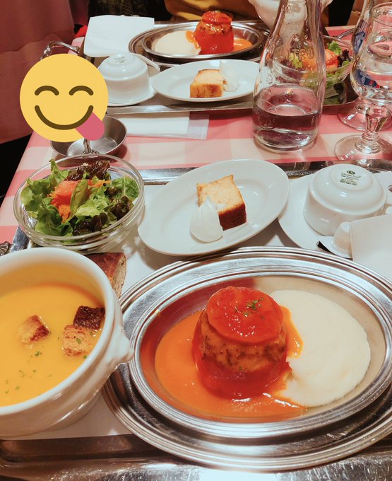 きょーのお昼ごはん💞行ってみたかったとこ行けたし、一緒に妖アパ観れたし、舞台の話ができてハッピーすぎた!ともるの一方的な きょーのお昼ごはん💞行ってみたかったとこ行けたし、一緒に妖アパ観れたし、舞台の話ができてハッピーすぎた!ともるの一方的な