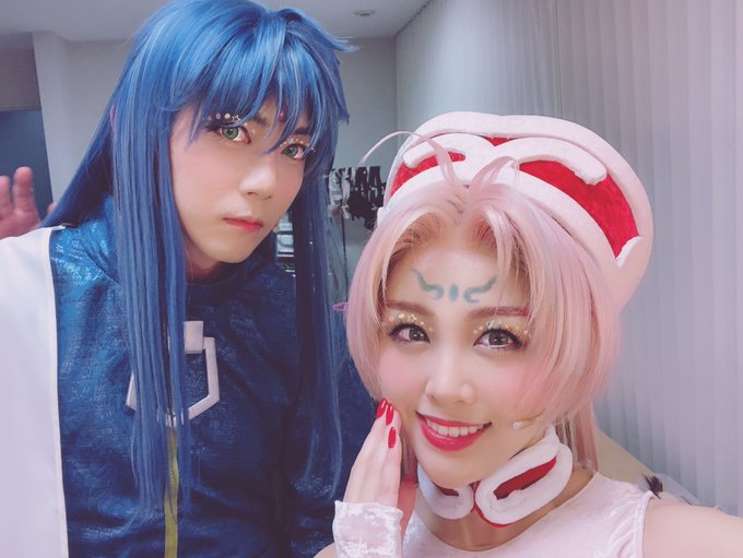 今日も舞台!封神演義♡無事終わりましたー🥰足を運んでくださった方、ありがとうございました❤️❤️❤️写真は楊戩役の安里く 今日も舞台!封神演義♡無事終わりましたー🥰足を運んでくださった方、ありがとうございました❤️❤️❤️写真は楊戩役の安里く