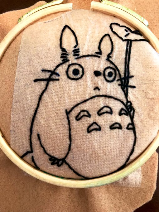 色紙のお返しにちくちく〜#刺繍 #ハンドメイド #トトロ #プレゼント 色紙のお返しにちくちく〜#刺繍 #ハンドメイド #トトロ #プレゼント
