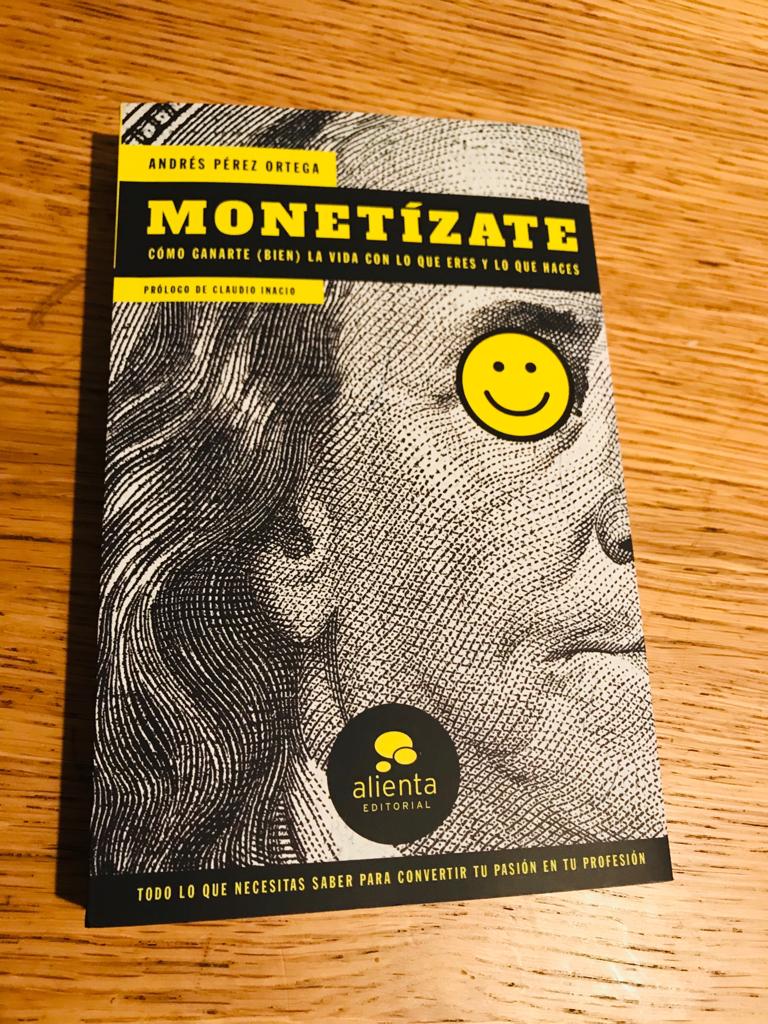 Nohelis Ruiz Arvelo #Lifehacker on Twitter: "🤓 Ver mi nombre y testimonio en este #libro ha generado mucha emoción y agradecimiento 😊 GRACIAS al papá de la @MarcaPersonal el Jefe Andrés Pérez