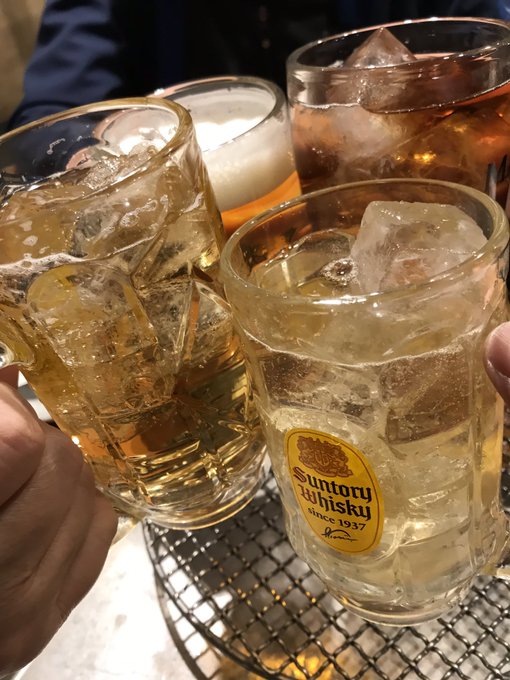 阿佐ヶ谷ラピュタのマイマイ新子後有志でぶちうまいホルモン屋で乾杯🍻 阿佐ヶ谷ラピュタのマイマイ新子後有志でぶちうまいホルモン屋で乾杯🍻
