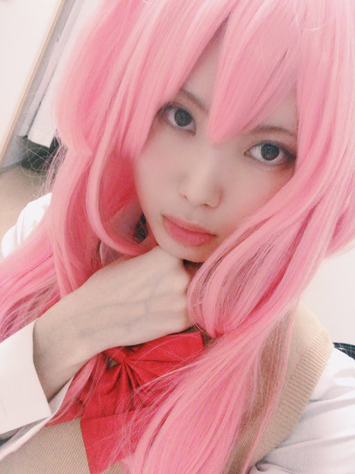 あ!し!た!は!!!久々コス!!🎀🌟ウィッグの調整してたら指切ったよ😂😂大好きな2作品をやるよーーー笑笑ウィッグ調整して あ!し!た!は!!!久々コス!!🎀🌟ウィッグの調整してたら指切ったよ😂😂大好きな2作品をやるよーーー笑笑ウィッグ調整して
