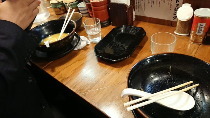山梨と吉祥寺でラーメンを食べた(なおワガハイは事前にすき家で大盛り牛丼2杯完食済) 山梨と吉祥寺でラーメンを食べた(なおワガハイは事前にすき家で大盛り牛丼2杯完食済)
