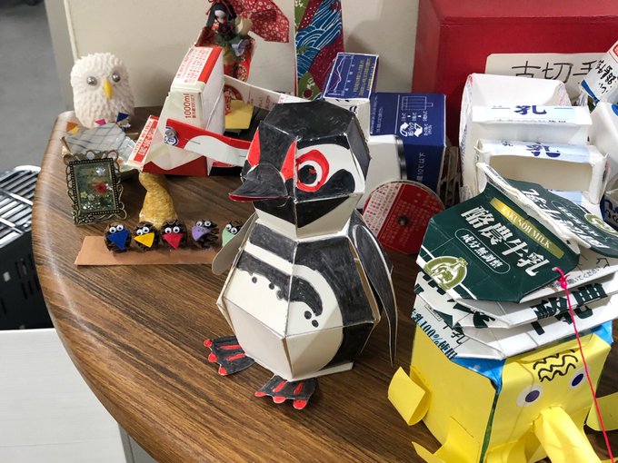 生駒駅近くの「市民活動推進センターららポート」に、ペンギンがいた!#ペンギンハイウェイ 生駒駅近くの「市民活動推進センターららポート」に、ペンギンがいた!#ペンギンハイウェイ