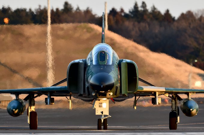 907も冬ならではの低い光線で造形美を満喫#Phantom #ReconPhantom #F4 #RF4 #ありがとうフ 907も冬ならではの低い光線で造形美を満喫#Phantom #ReconPhantom #F4 #RF4 #ありがとうフ