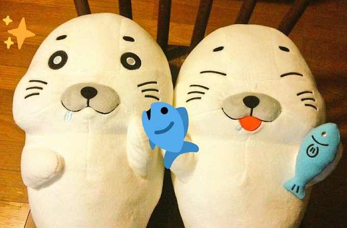 くいしんぼゴマちゃんキュー出してきました✨よだれ垂らしてる~💕可愛いのでもう一匹お魚サービス(笑)我が家にようこそ~😺# くいしんぼゴマちゃんキュー出してきました✨よだれ垂らしてる~💕可愛いのでもう一匹お魚サービス(笑)我が家にようこそ~😺#