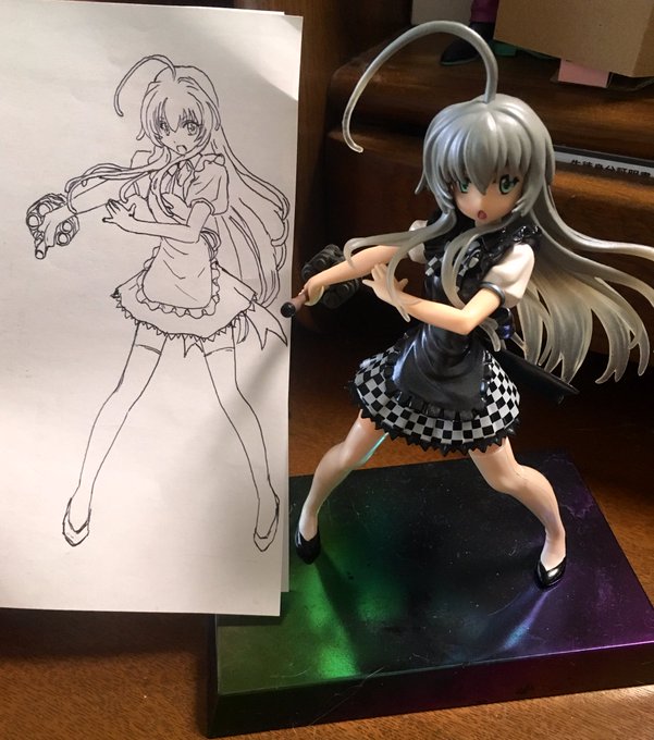 深夜ですよね。今日も今日とて眠れませぬ。というわけで実家帰省中に模写したニャル子さんとそのフィギュアです。ご査収ください 深夜ですよね。今日も今日とて眠れませぬ。というわけで実家帰省中に模写したニャル子さんとそのフィギュアです。ご査収ください