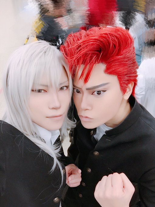 【※コス写注意】今日まさかのオンリーでえいちさんに会えたよ〜〜ハッピー!☺️💓ウィッグが相変わらず綺麗だしかっこよくて可 【※コス写注意】今日まさかのオンリーでえいちさんに会えたよ〜〜ハッピー!☺️💓ウィッグが相変わらず綺麗だしかっこよくて可