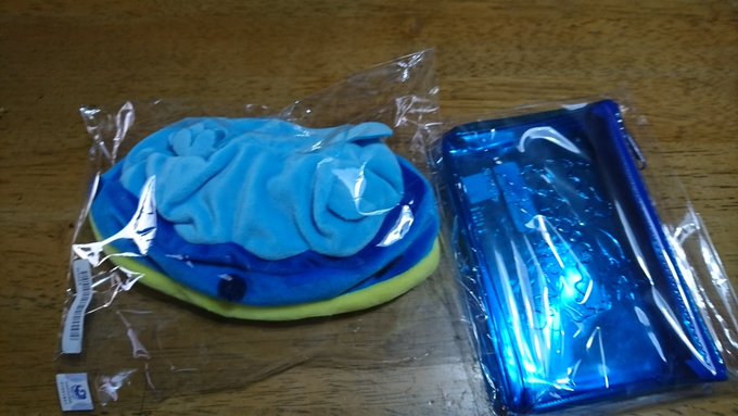 #凪のあすから の #ウミウシのぬいぐるみ #ウミウシのビニールポーチ 届いたー お腹が赤いのは仕様なのかしら? #凪のあすから の #ウミウシのぬいぐるみ #ウミウシのビニールポーチ 届いたー お腹が赤いのは仕様なのかしら?