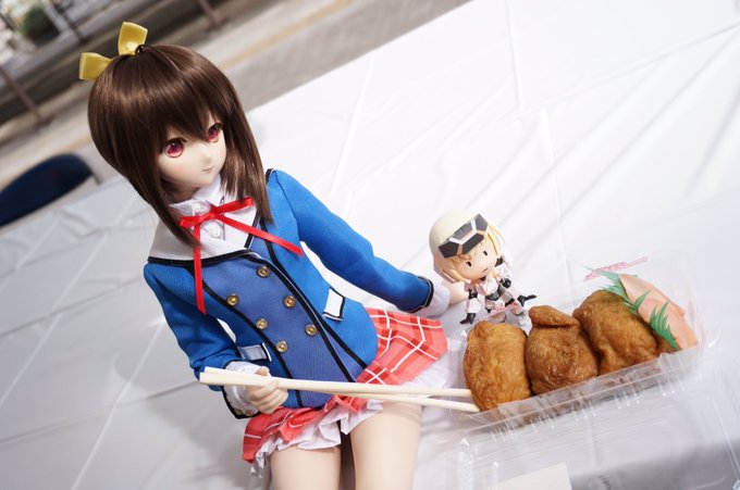 あおちゃんがさりげに箸持つの上手だったお写真#深夜のドール撮影60分一本勝負1/21のお題は【つかむ】(過去) #FAガ あおちゃんがさりげに箸持つの上手だったお写真#深夜のドール撮影60分一本勝負1/21のお題は【つかむ】(過去) #FAガ