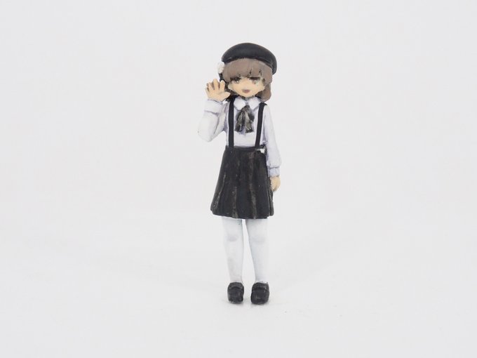 1/35 鳩羽つぐ 完成しました。2月10日のワンフェスで販売します。西荻窪っぽい(?)展示台は付属しません。おわりー# 1/35 鳩羽つぐ 完成しました。2月10日のワンフェスで販売します。西荻窪っぽい(?)展示台は付属しません。おわりー#