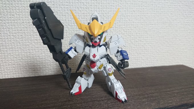 おはようございますガンプラ作りながら勇者ヨシヒコ3期見終わり、ビルドファイターズ見ながら完成させたらこんな時間でしたSD おはようございますガンプラ作りながら勇者ヨシヒコ3期見終わり、ビルドファイターズ見ながら完成させたらこんな時間でしたSD