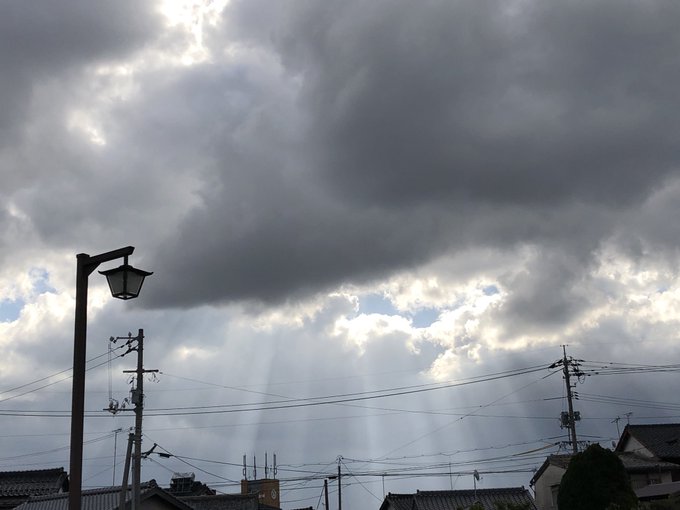 鬼太郎ロードからのずっと行ってみたかった、出雲大社!島根県最高、ずっと空から光が差し込んで綺麗いいことありますよーに!大 鬼太郎ロードからのずっと行ってみたかった、出雲大社!島根県最高、ずっと空から光が差し込んで綺麗いいことありますよーに!大