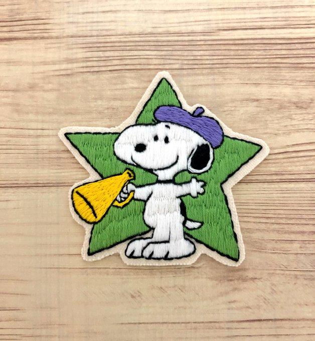 最近プレゼントしたスヌーピー刺繍🐶スヌーピー可愛いくてもっと刺繍したくなった☺️ 最近プレゼントしたスヌーピー刺繍🐶スヌーピー可愛いくてもっと刺繍したくなった☺️