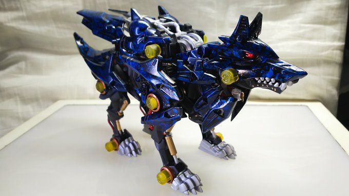 ハンターウルフこれにて完成!やっぱりゾイドはいいね、楽しい!次はファングタイガーとかギルラプター作りたいな!#ゾイド#俺 ハンターウルフこれにて完成!やっぱりゾイドはいいね、楽しい!次はファングタイガーとかギルラプター作りたいな!#ゾイド#俺