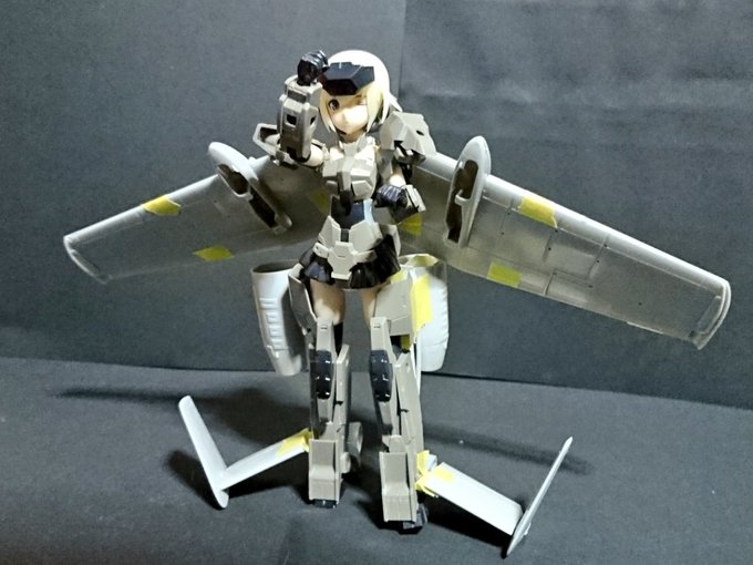 轟雷とサンダーボルトを合体させてACガールを作れという電波を受信したので、久々に湧き出た行動力のままに大体の工作をしてみ 轟雷とサンダーボルトを合体させてACガールを作れという電波を受信したので、久々に湧き出た行動力のままに大体の工作をしてみ