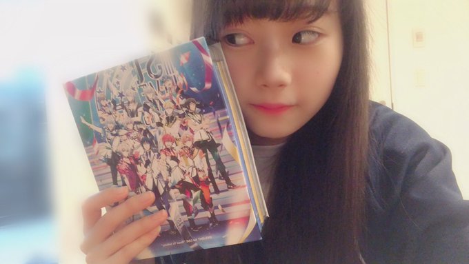 ニキハイを見て下さった方、ありがとうございました🙇🏻♀️31日には私も出演させて頂きますので是非見てください💓私のお年 ニキハイを見て下さった方、ありがとうございました🙇🏻♀️31日には私も出演させて頂きますので是非見てください💓私のお年