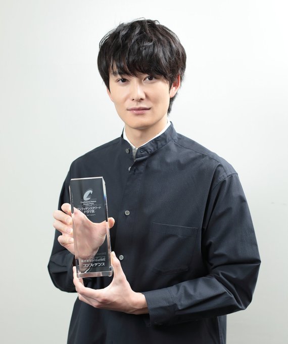 🏆 #コンフィデンスアワード・ドラマ賞🔸主演男優賞 岡田将生『昭和元禄落語心中』🎤受賞インタビュー❗10代から老年まで、 🏆 #コンフィデンスアワード・ドラマ賞🔸主演男優賞 岡田将生『昭和元禄落語心中』🎤受賞インタビュー❗10代から老年まで、