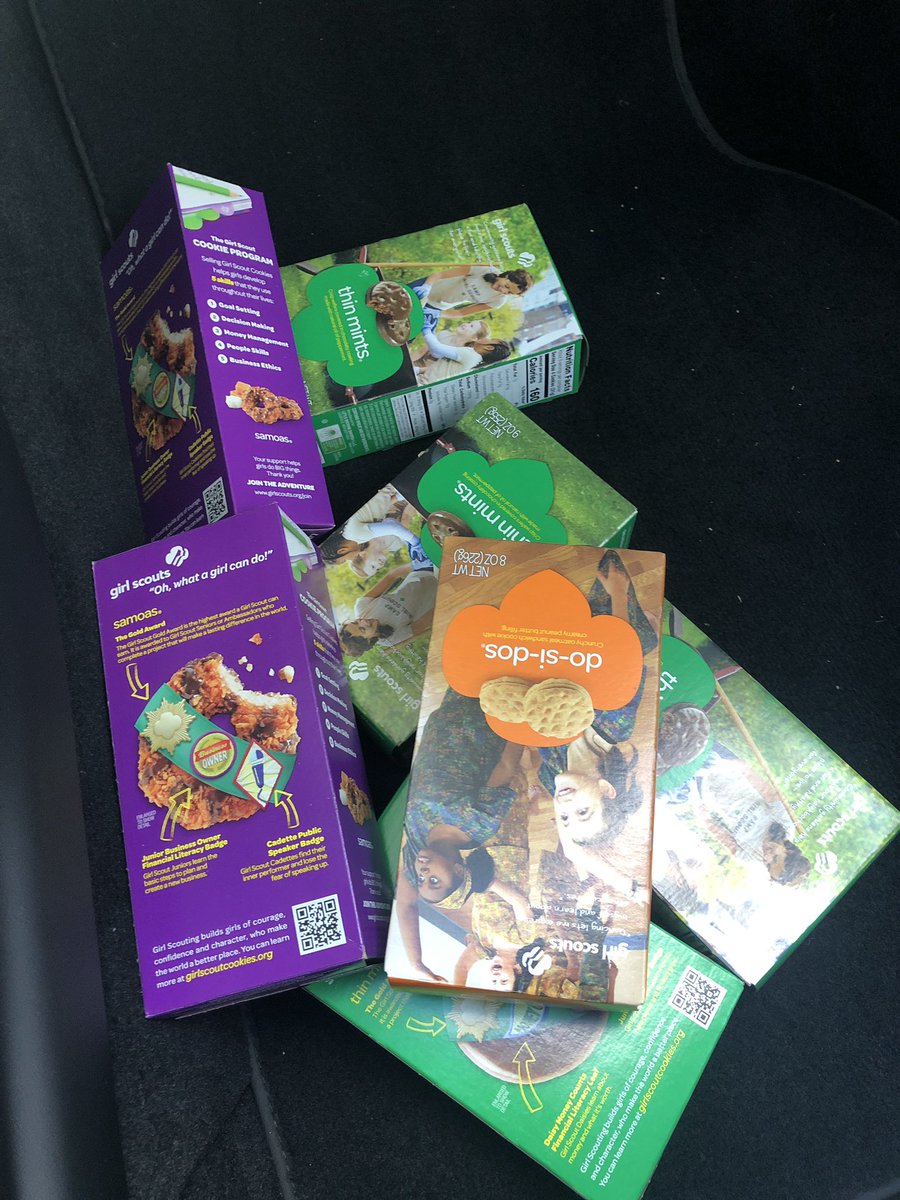 It happened #GirlScoutCookies https://t.co/uMbiWfjsEL