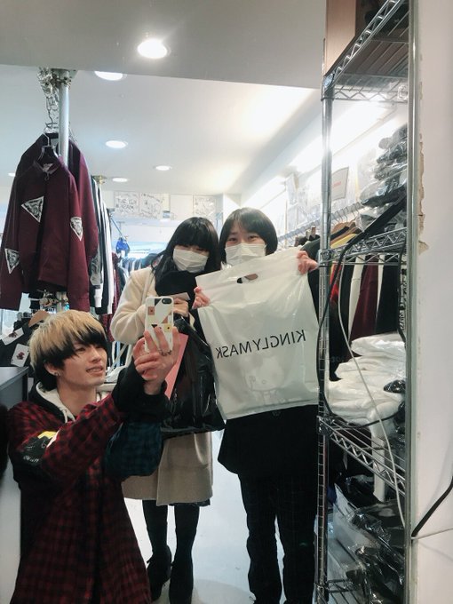 HUNTING SNAP原宿キングリーマスクお客様 ちとせちゃん、緋桜ちゃんスタッフ こくんThankyou🎵#キン HUNTING SNAP原宿キングリーマスクお客様 ちとせちゃん、緋桜ちゃんスタッフ こくんThankyou🎵#キン
