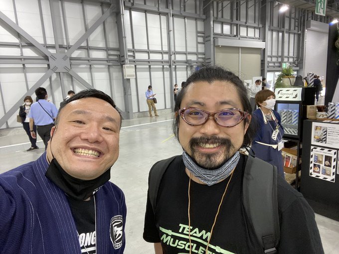 CAFERES JAPAN 2021マッスルテック&XTENDブース🤝ゲストサンドロビッチ・ヤバ子 ※敬称略マッ CAFERES JAPAN 2021マッスルテック&XTENDブース🤝ゲストサンドロビッチ・ヤバ子 ※敬称略マッ