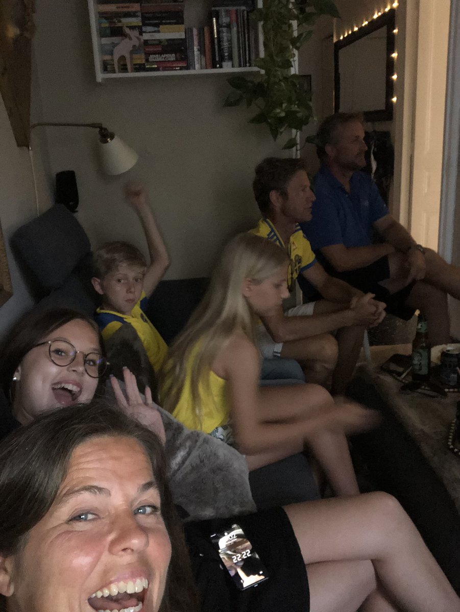 Heja Sverige!! 🇸🇪💪🏻 @EURO2020 @svenskfotboll 