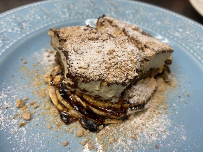当店特製「アーモンドのティラミス」。#ティラミス #tiramisu #アーモンドのティラミス #シラカワのティラミス 当店特製「アーモンドのティラミス」。#ティラミス #tiramisu #アーモンドのティラミス #シラカワのティラミス