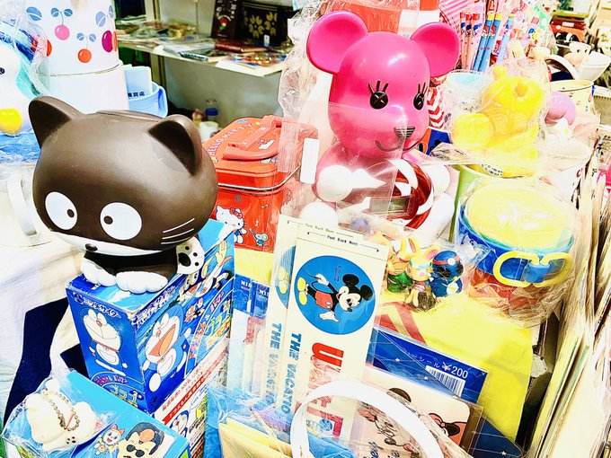 西武池袋本店 南館 7階 催事場『暮らしの中の骨董マーケット』2日目ありがとうございました。今日のチラ見せ↓↓↓明日も 西武池袋本店 南館 7階 催事場『暮らしの中の骨董マーケット』2日目ありがとうございました。今日のチラ見せ↓↓↓明日も