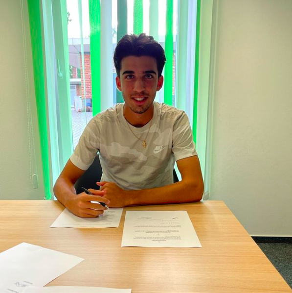 2005 Born Ontario Footballer Jesse Costa has just signed with Wolfsburg