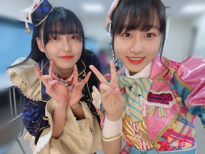 イブちゃん役💙指出毬亜さん!(楽屋が同じだったのですが、好きなコンテンツがかなり被ってまして…まりあちゃん、みゆちゃんと イブちゃん役💙指出毬亜さん!(楽屋が同じだったのですが、好きなコンテンツがかなり被ってまして…まりあちゃん、みゆちゃんと