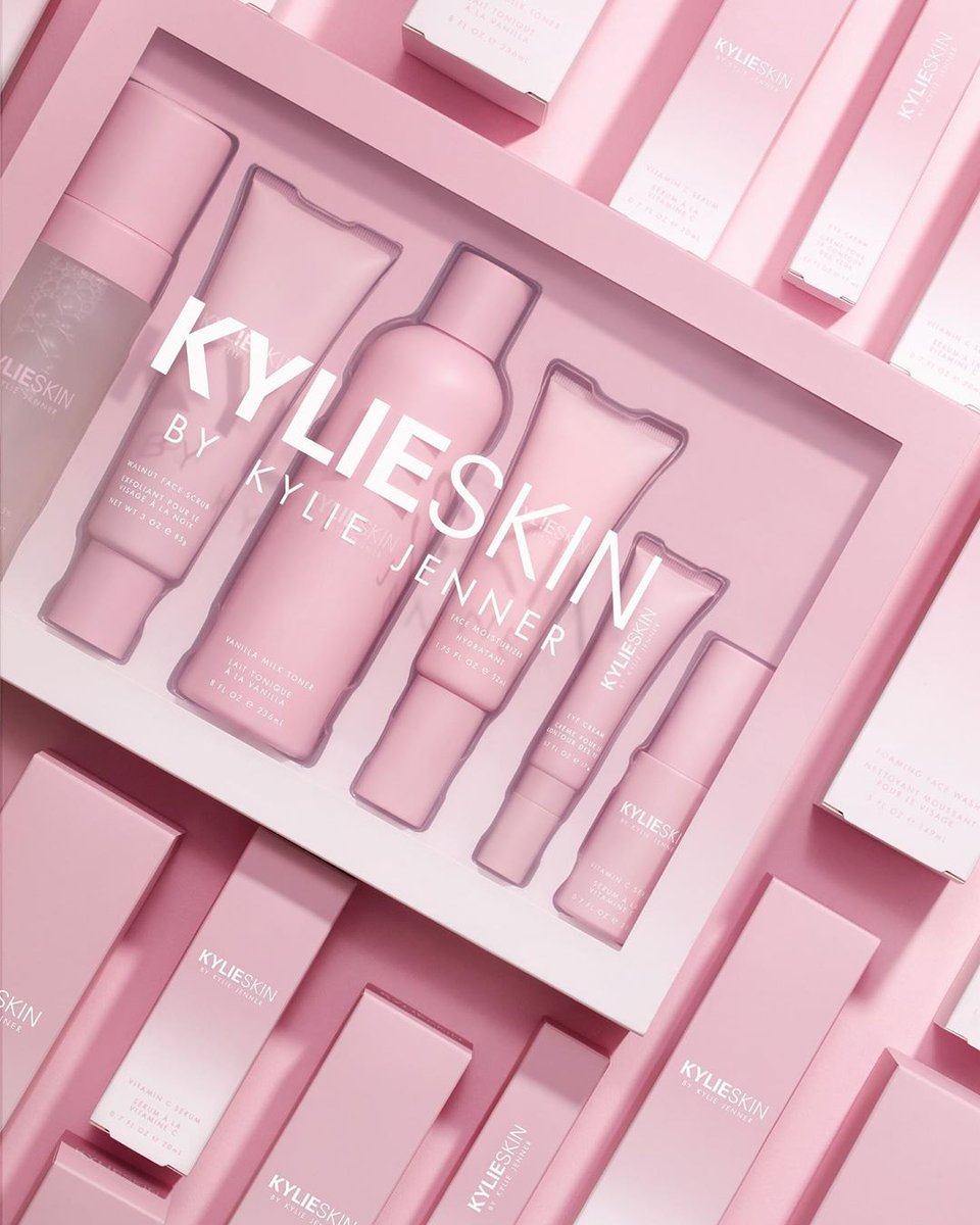 The Kylie Skin Set ✨ coming back in stock Tuesday, July 30th at 9am pst ???? @kylieskin https://t.co/7CgKYSzLch