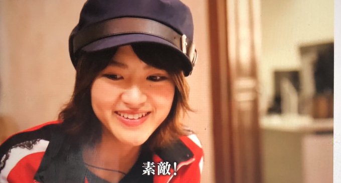 おはようございます☀アラビア文字面白いですねー書いてる若月さんも可愛かったー#FREEJ #若月佑美ちゃんに出会えたこと おはようございます☀アラビア文字面白いですねー書いてる若月さんも可愛かったー#FREEJ #若月佑美ちゃんに出会えたこと