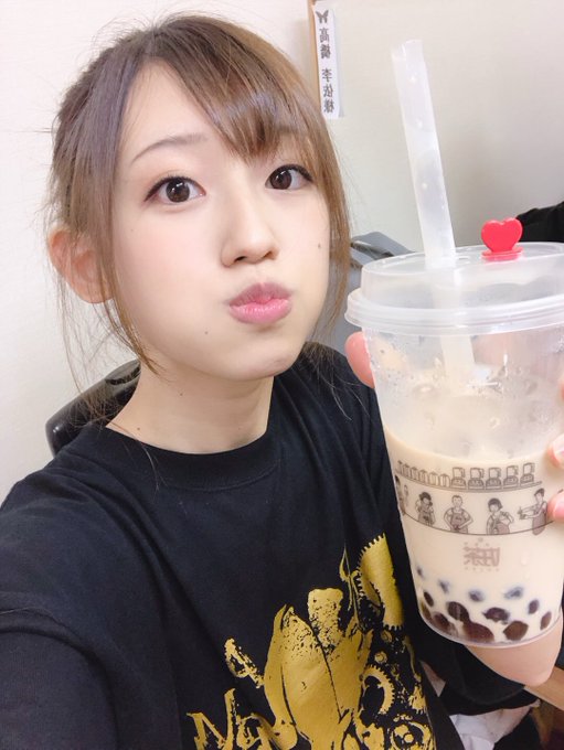 マチソワ間に座長の諒くんからタピオカの差し入れ!疲れた体と心に糖分が沁みます……●✨ソワレも頑張ります!#乱歩奇譚 マチソワ間に座長の諒くんからタピオカの差し入れ!疲れた体と心に糖分が沁みます……●✨ソワレも頑張ります!#乱歩奇譚