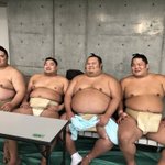 ECYRjqGU4AAWuFS.jpg:thumb