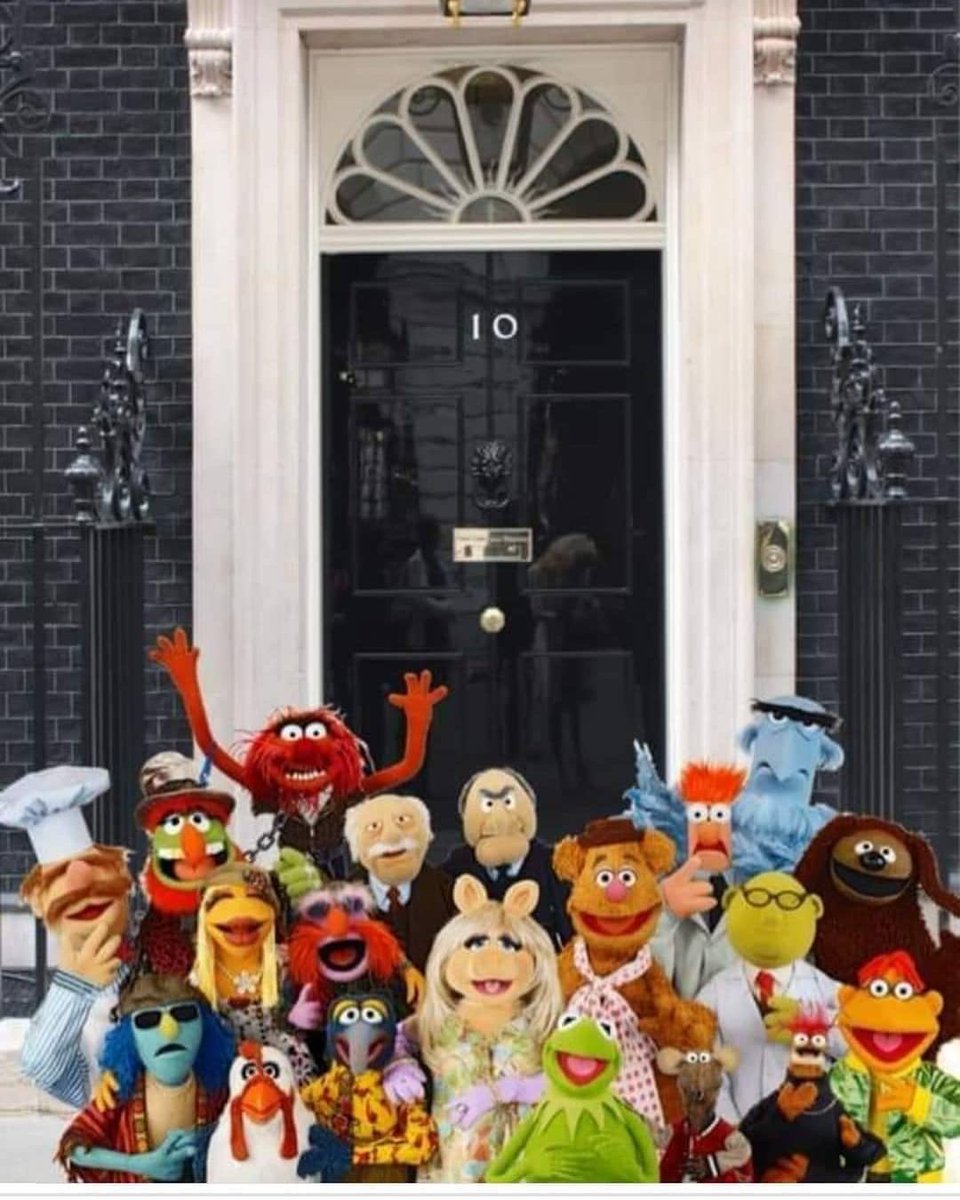 Looks like the Tory gov just had a meeting and a family photo. 