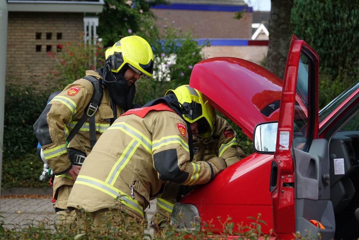 #MEDEMBLIK #NIEUWSUPDATE #brandweer #abbekerk rukt uit voor #brandende #accu in #camper Lees op. de update over dit bericht.