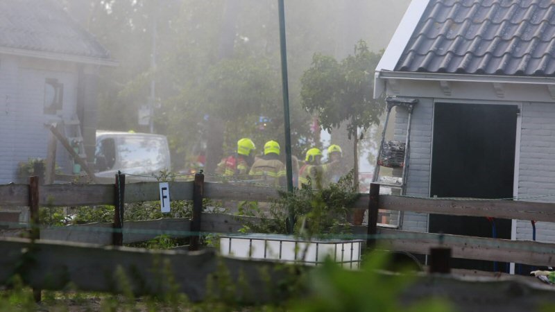 NIEUWS: Brandweer redt schuur in Nieuwe Niedorp..