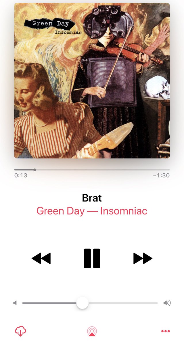 Throwback listening to insomniac by @GreenDay #mood I can’t sleep 
