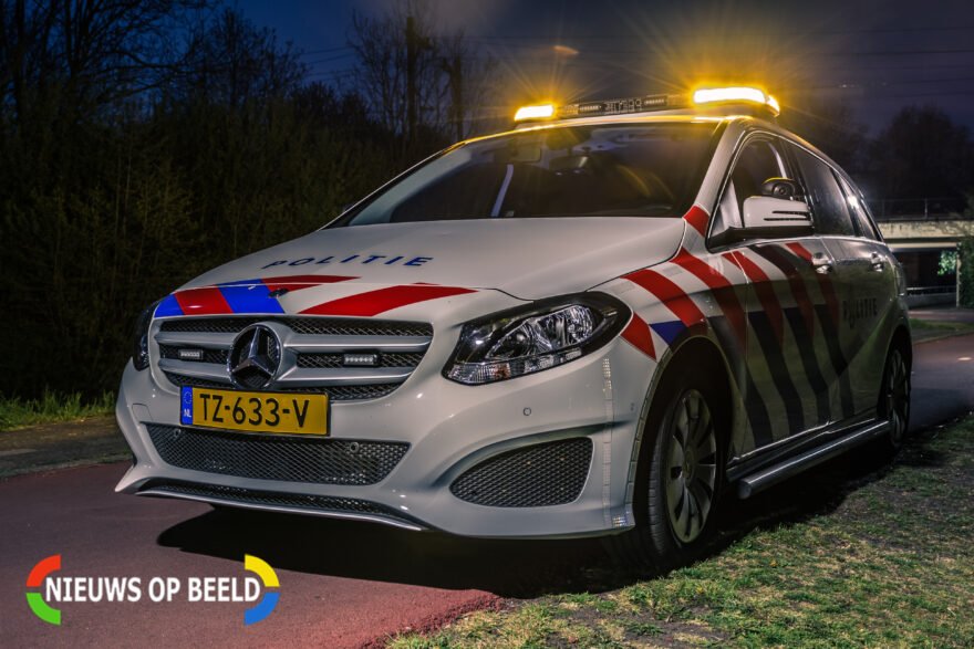 Politie houdt door getuige drie verdachten aan na woninginbraak in Leiden -..