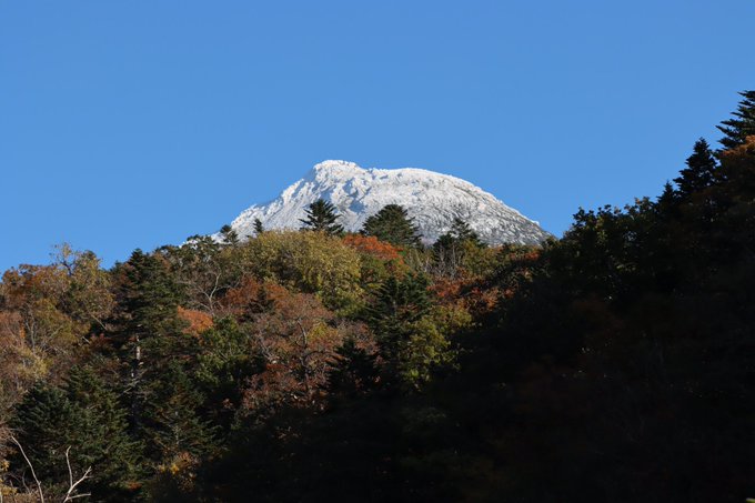 空の青さを知る人よ海の蒼さを知る人よ風の囁き知る人よ紅葉🍁を観にいこうよう✨ 空の青さを知る人よ海の蒼さを知る人よ風の囁き知る人よ紅葉🍁を観にいこうよう✨