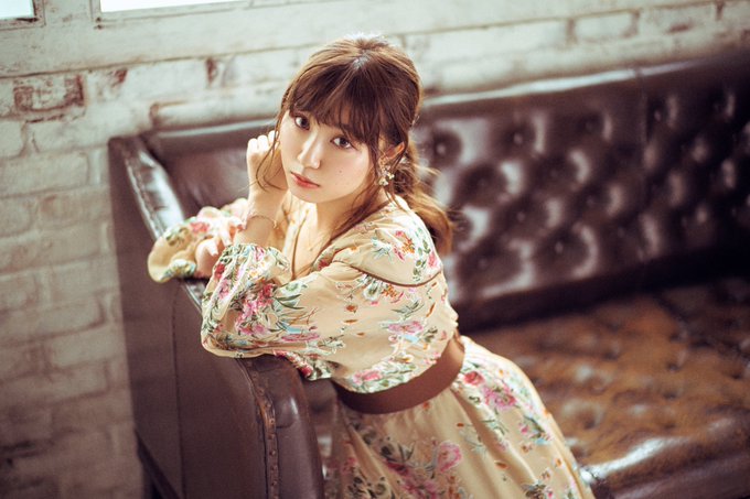 【情報解禁1️⃣】🌟2020年1月22日(水)発売🌟鈴木愛奈デビューアルバム「ring A ring」のアーティスト写真 【情報解禁1️⃣】🌟2020年1月22日(水)発売🌟鈴木愛奈デビューアルバム「ring A ring」のアーティスト写真