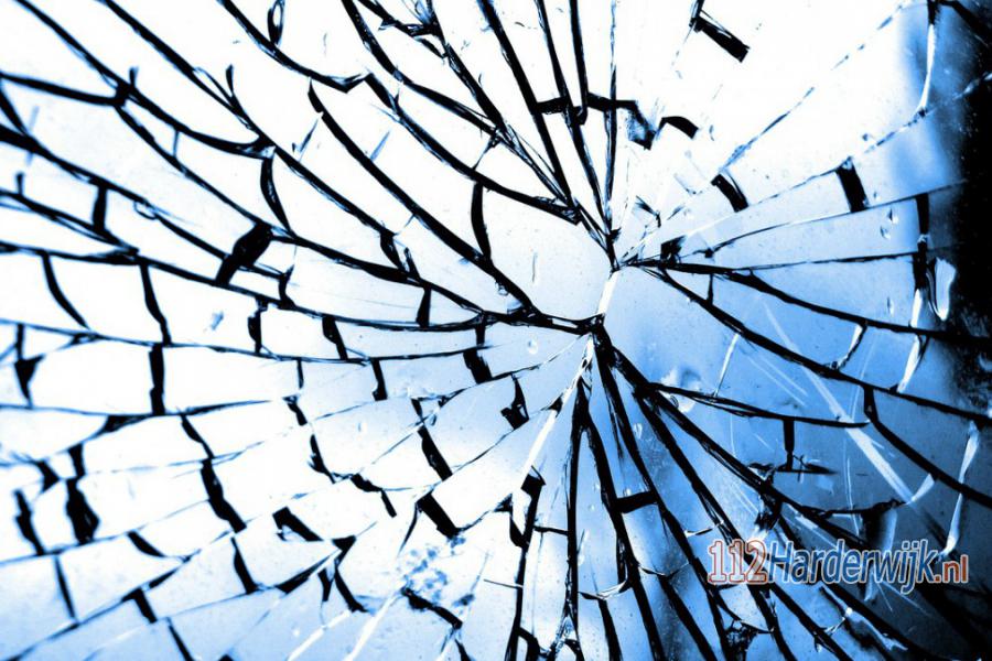 Harderwijker (29) opgepakt voor vernieling oude stadhuis. 112Harderwijk.