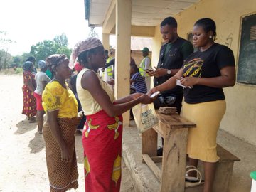 Pictures from payment point at Gwanje Ward, Akwanga Local Government Area, Nasarawa state. 