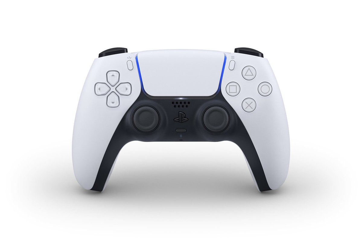 anyone else think it looks like the controller is wearing a little black...